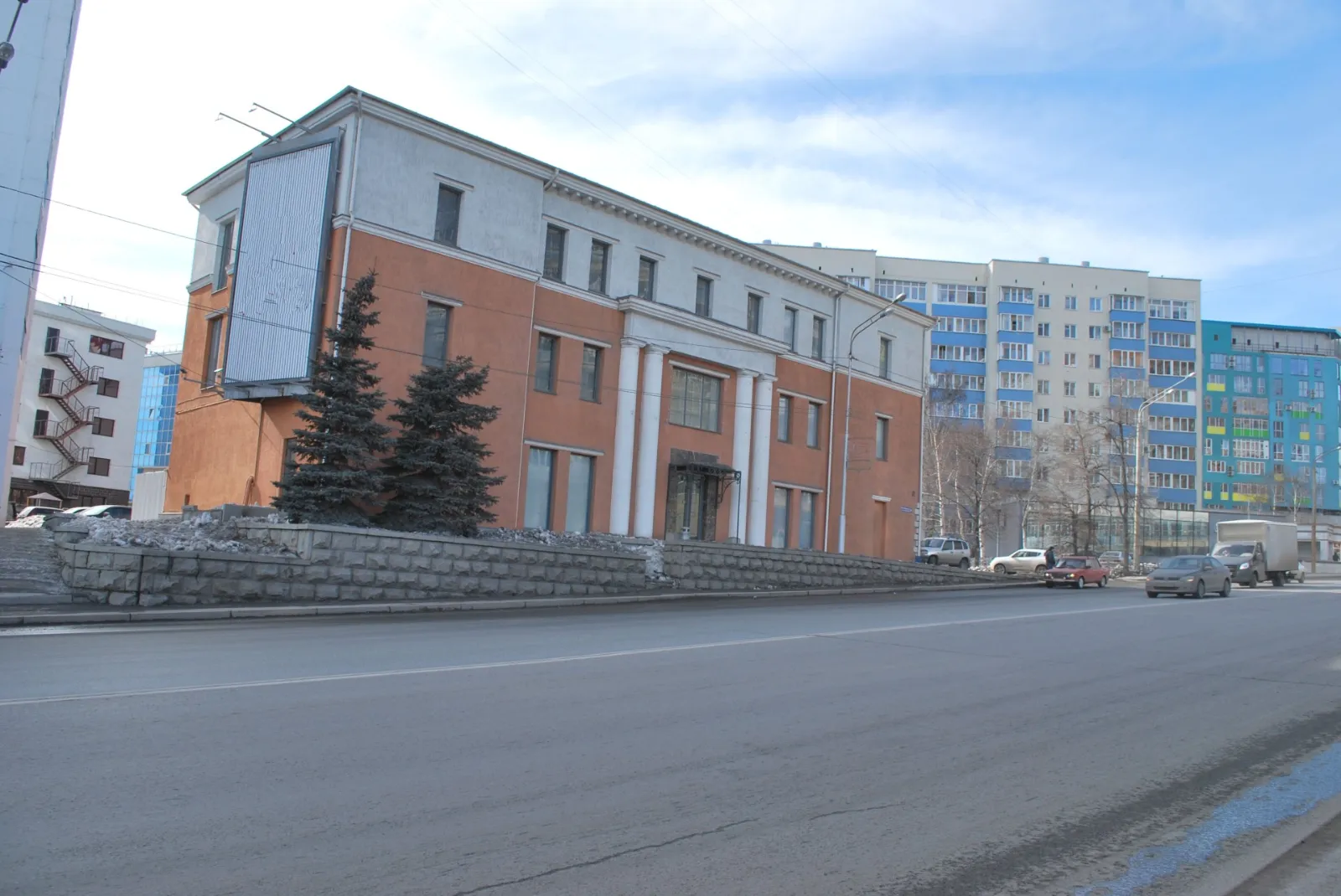 Офис 547 м², 2–3 эт, ул. Заки Валиди