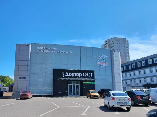 Аренда 1200 м2 на Проспекте Октября