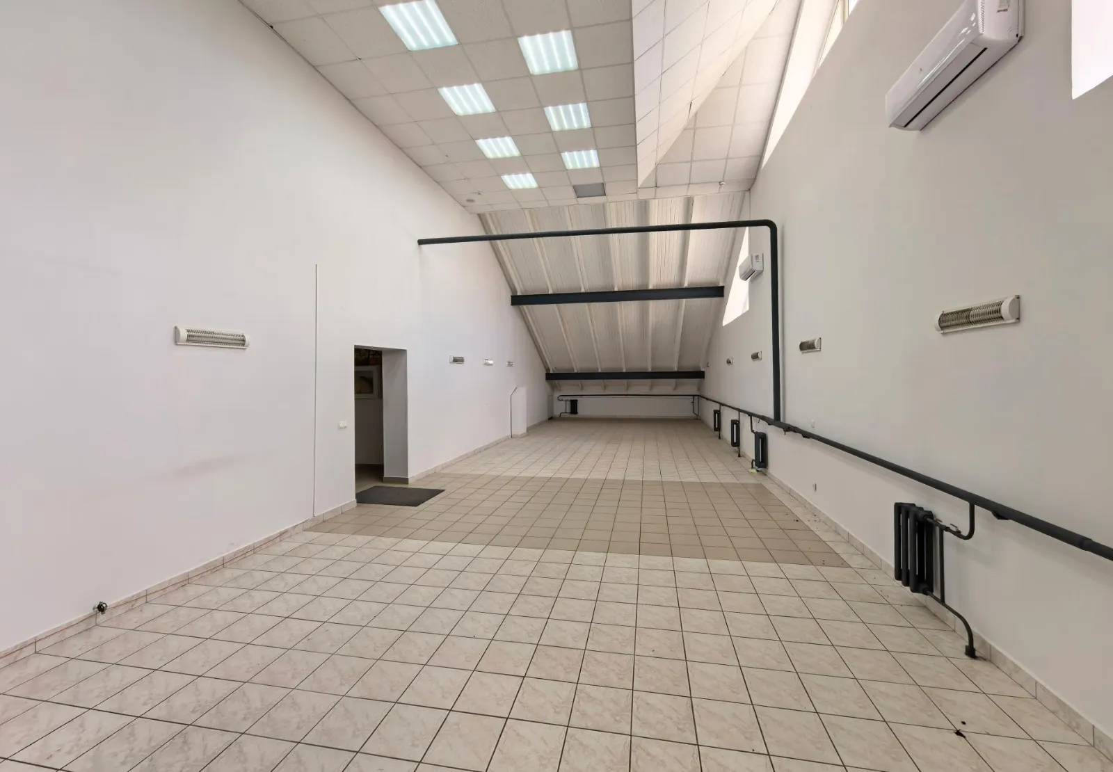 Офис 184 м² свободной планировки на Кирова