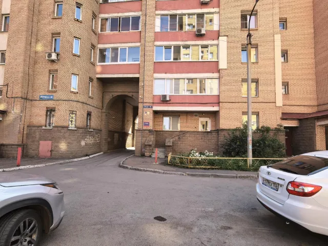 Офис 100 м2 с мебелью Уфа арена