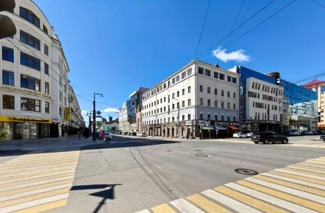 Продам офис 1 этаж БЦ Капитал 180 кв.м