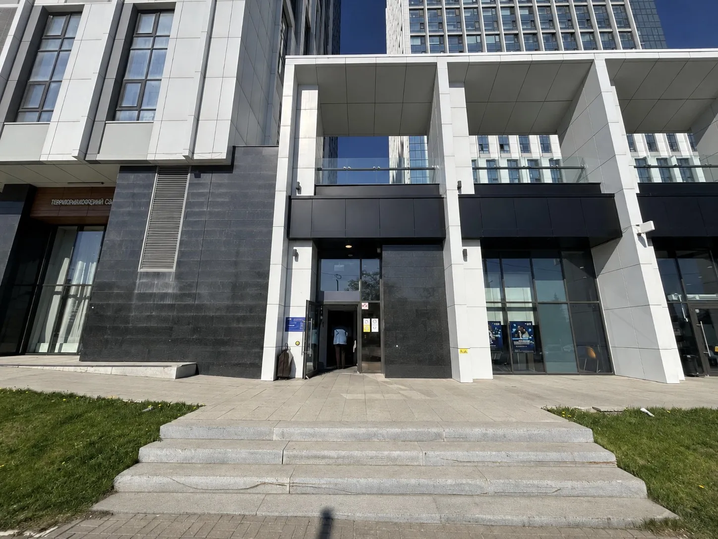 Уфа Проспект Октября 165 м² 1 этаж 2 входа