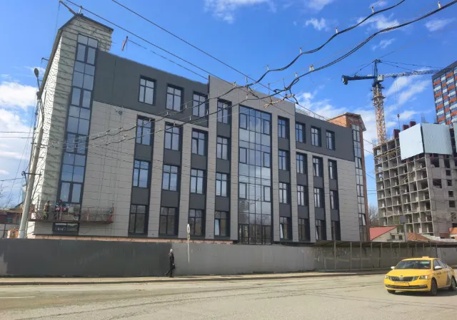 Аренда здания 2400 м², поэтажно 600 м², Уфа