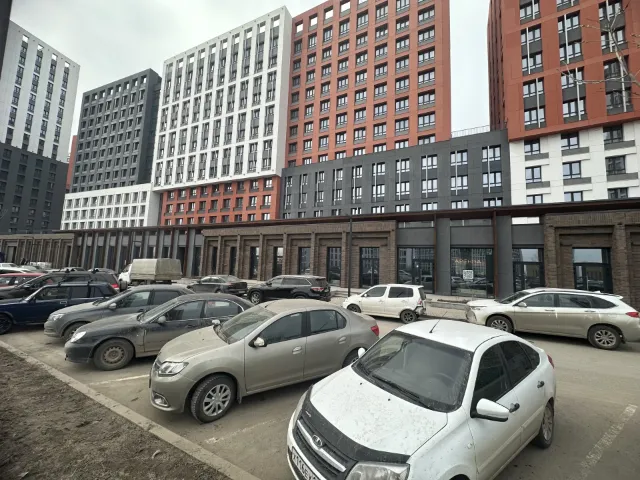 Торговое/офисное 227.5 м², 1 этаж, витражи, 2 вход