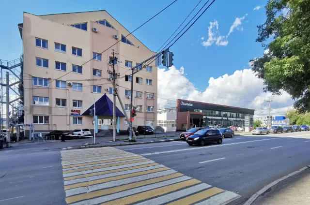Офис 86 кв.м в БЦ на Кирова 128/2