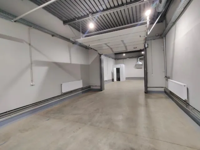 Склад‑производство 93 м², 1 эт.,теплое, ворота