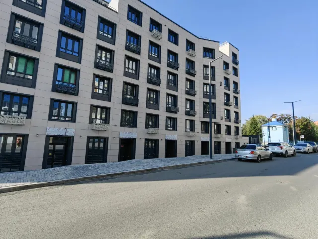 Светлое торговое помещение в новом ЖК 102 м2