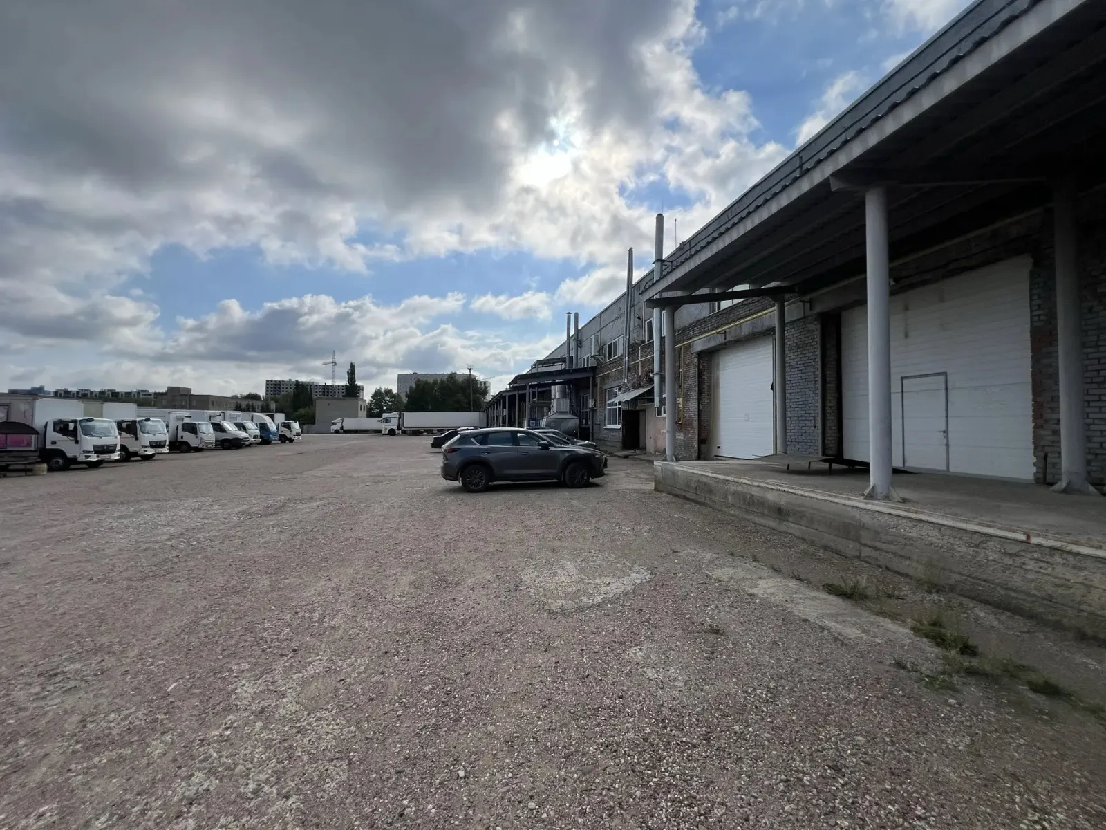 склад 1100 м², 5.5–6 м, центр, база 2 га, маневров