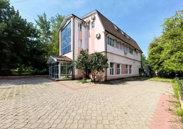 Офис 506 кв.м на Проспекте, с парковкой, с НДС