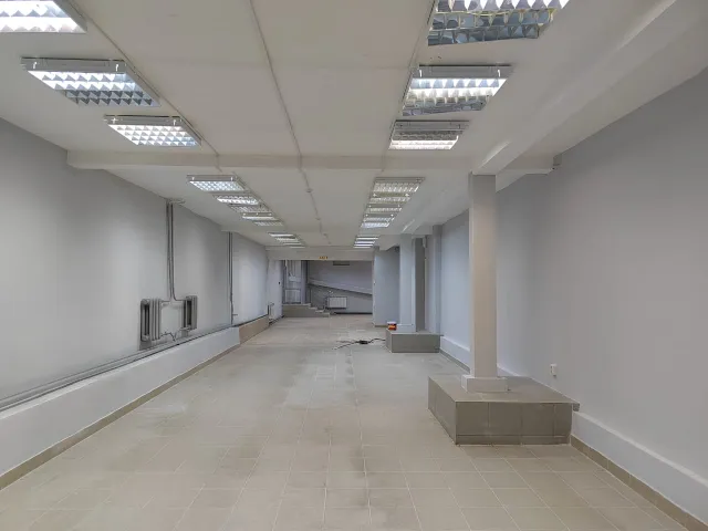 Торговое помещение 214 кв.м. на Кувыкина