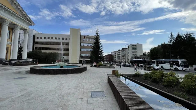 Офисное пространство на Ленина пл. 2433 м2
