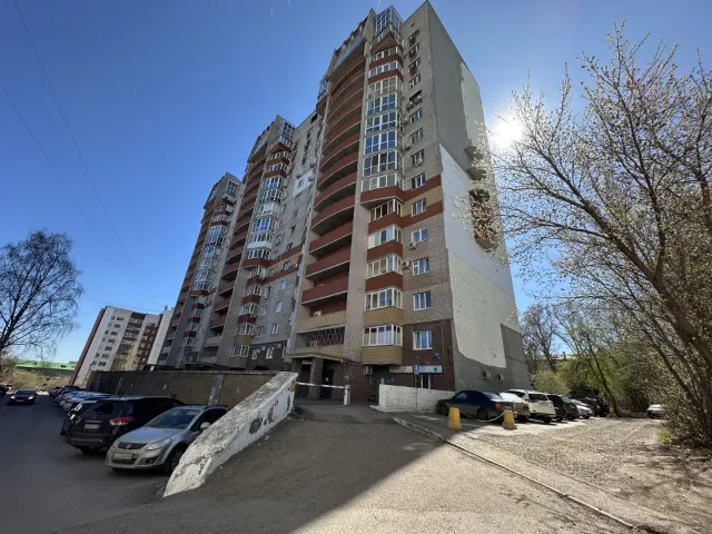 Продажа на Проспекте Октября,52 м2