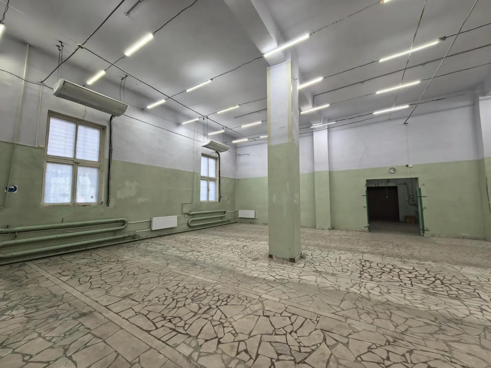 Лицензируемый склад 1500 м2 около трассы М5