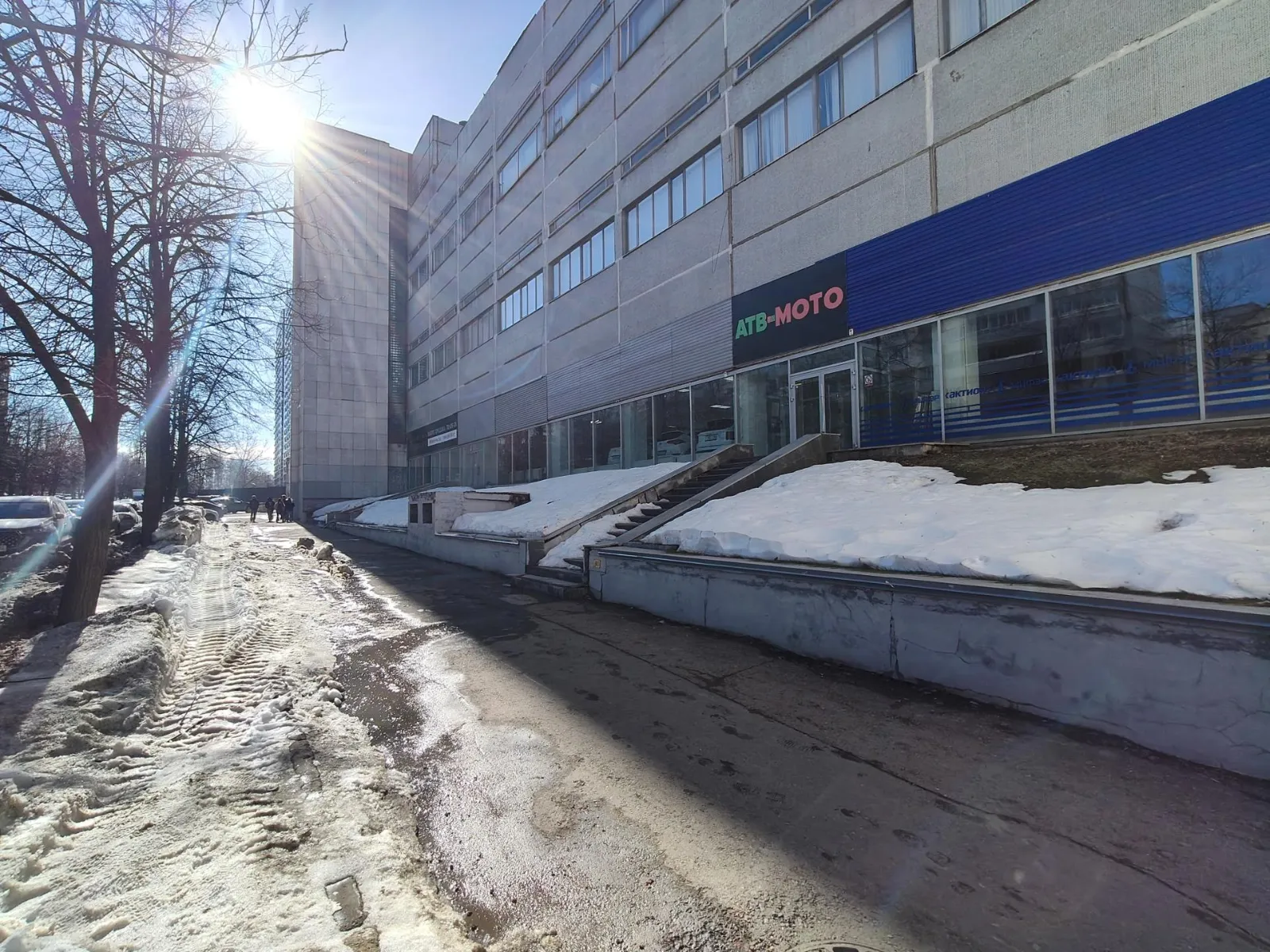 ул. Менделеева 700 м², 1 этаж, h=4 м, все включено