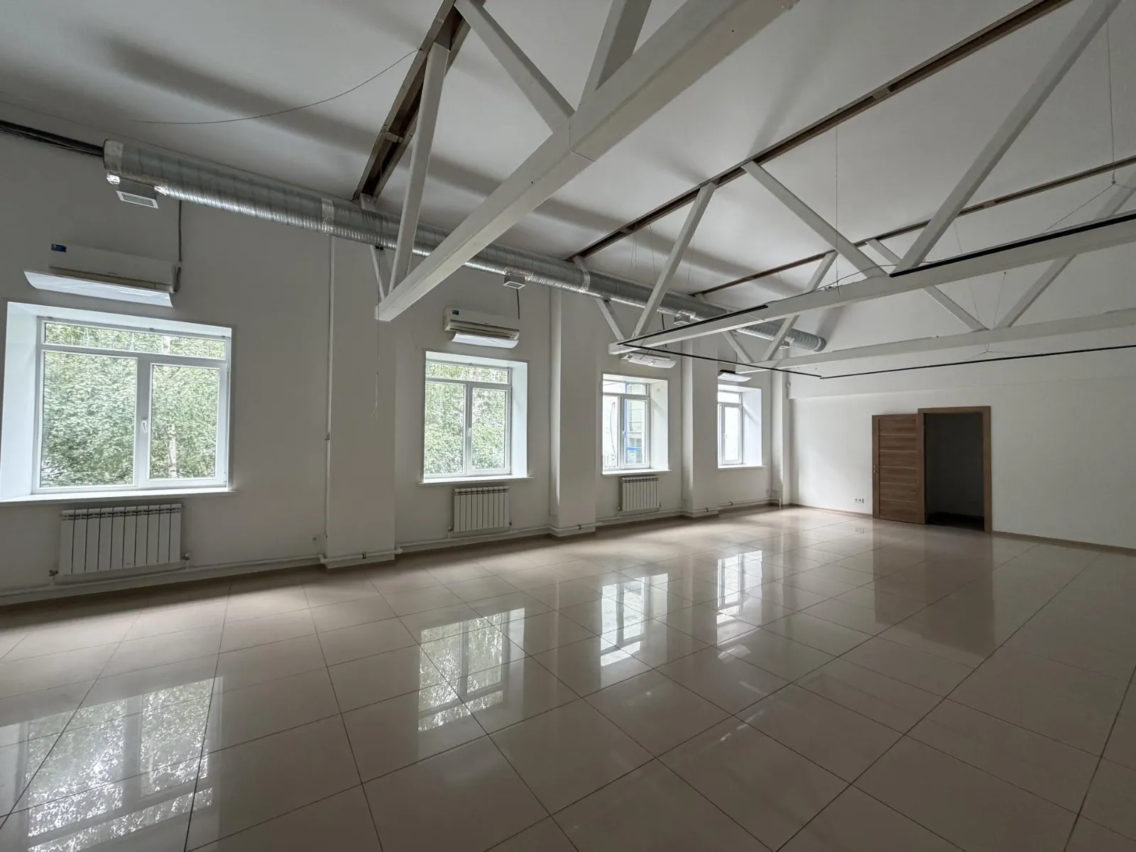 Офис 620 м² с парковкой в центре Уфы