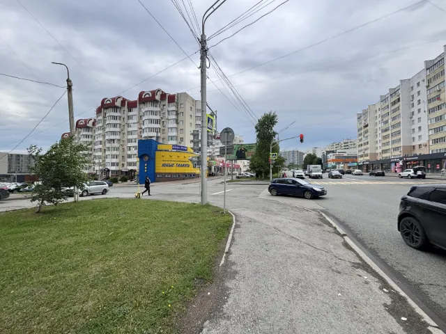 Торгово-офисное помещение 478м2 на красное линии