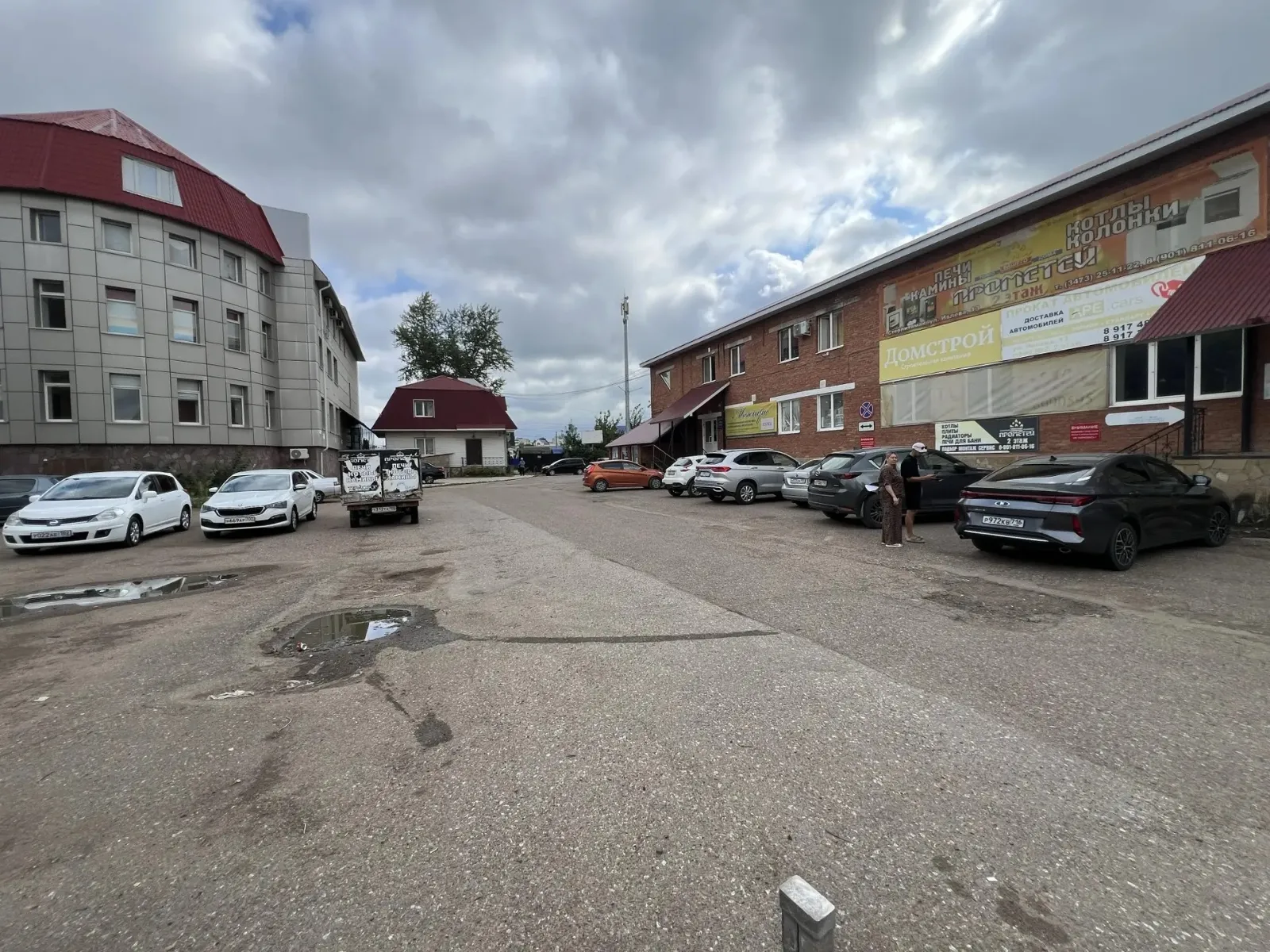 Продажа склад 1004 м², центр, 3 разгрузки, 3 входа