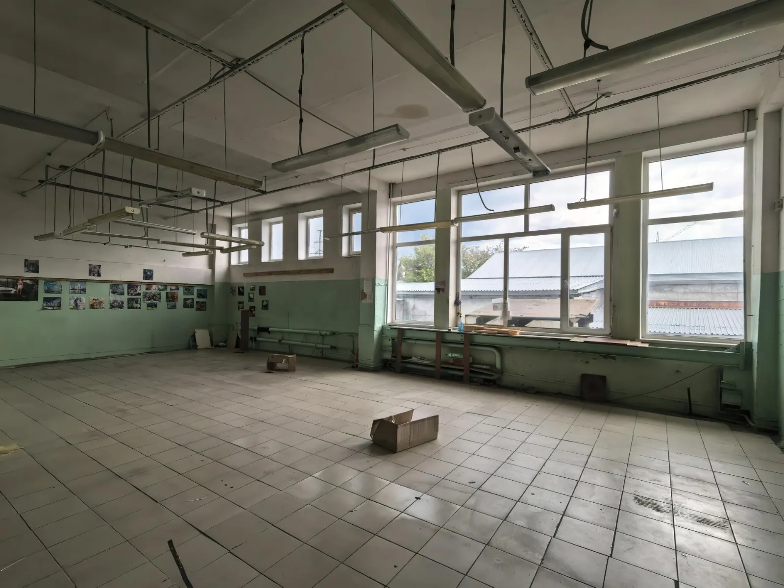 Производственные 60 м2 с 4 м потолком