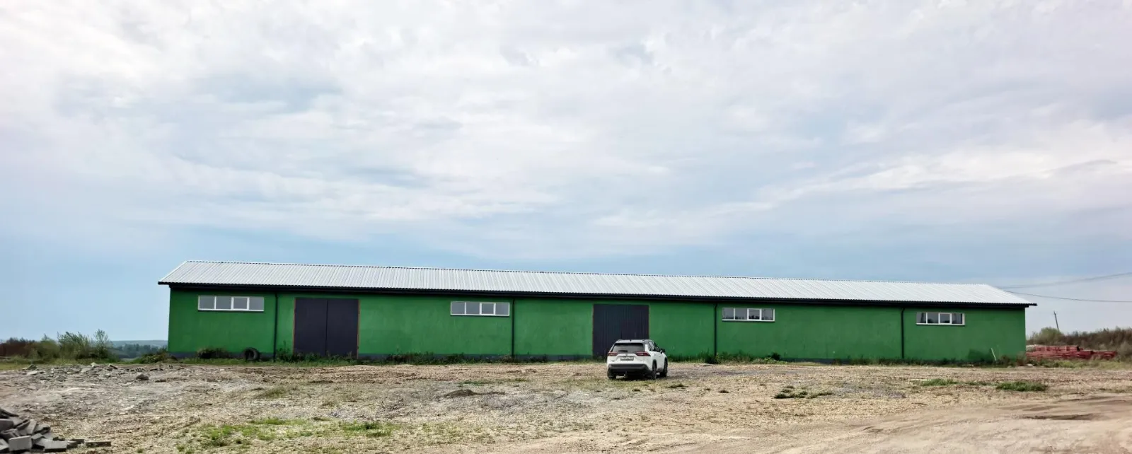 Теплый корпус 565 м2 трасса М5, трое ворот