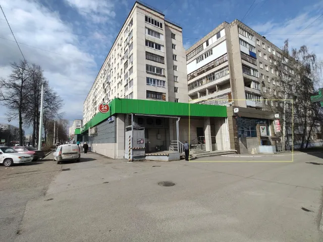 Аренда торгового помещения красная линия 35 м2