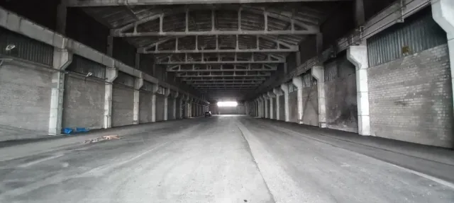 Отапливаемая площадка 2900 м2, кран-мост 20тонн
