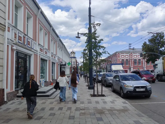Торговое/услуги 498 м², центр, красная линия