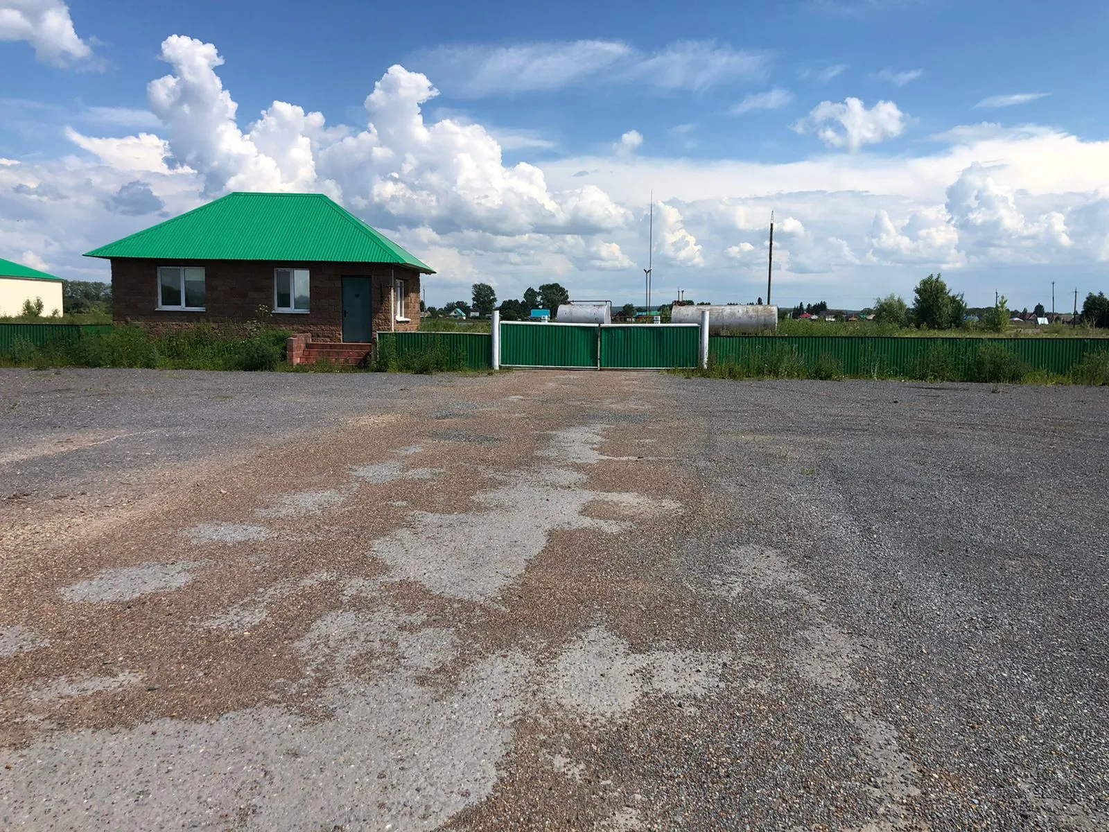 Продажа производственной Базы в д. Старые Камышлы