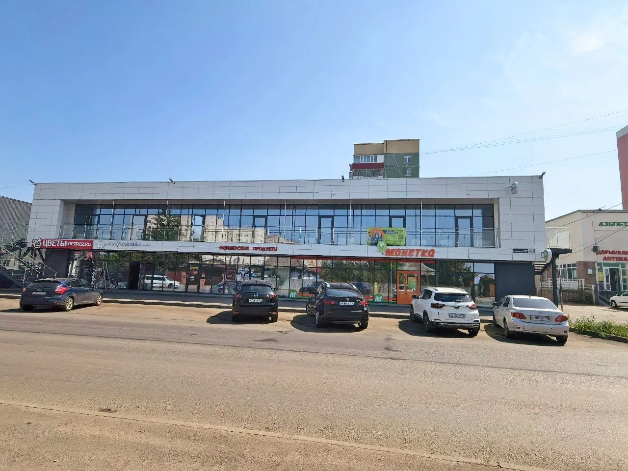 Торговое на трафике 36 м2 в новом ТЦ в Деме